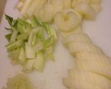 セロリとレバーのエスニック炒め作り方4写真