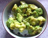 鮭フレ×アボカドの醤油麹丼　作り方5写真
