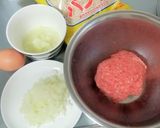 ちいサイズ❀お弁当用ハンバーグ作り方1写真