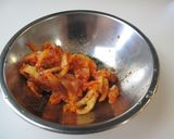しっとり鶏むね にキムチをのせて～作り方2写真