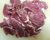 やわらかい豚ハツの醤油麹炒め作り方1写真