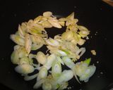 豚肉ともやしのピリ辛炒め作り方1写真