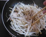 鶏肉ともやしのカレー炒め作り方3写真
