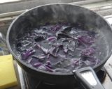 [失敗]紫キャベツと赤柚子胡椒のパスタ作り方2写真