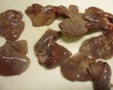 ☆酒と生姜いっぱいで煮る鶏レバー煮☆作り方1写真