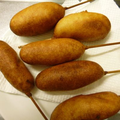 簡単おやつ♪おうちミニアメリカンドック♪ by さにパン