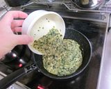 小松菜の炊いたんのオムレツあんかけ作り方3写真