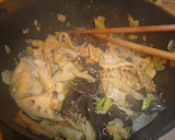 豚肉とれんこん、きくらげのＸＯ醤炒め作り方3写真