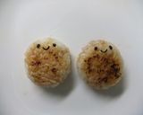 焼きおにぎりde焼き餅ちゃんのキャラ弁☆作り方6写真
