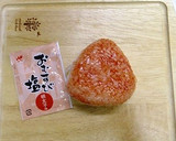 三角おにぎりで簡単♪赤おにさんのお弁当作り方1写真