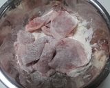 てぃさん特製厚切り豚肉の生姜焼き作り方1写真