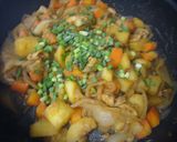 ごま油が香ばしい♡豚こま☆簡単♪肉じゃが作り方7写真