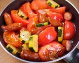 夏野菜とウインナーのトマトチーズ焼き😘🍺作り方4写真