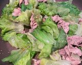 簡単早いレタス大量消費⭐︎豚肉塩レタス炒め作り方4写真