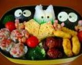 2005年幼稚園の運動会＜トトロ弁当＞作り方1写真