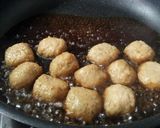 冷凍肉団子の白ごま照り焼きソース作り方2写真