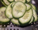 *スモークサーモンときゅうりのサンド*作り方1写真