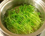 切干大根とささ身と豆苗の生姜マヨ和え作り方3写真