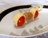 トマト2兄弟+ウインナー作り方1写真