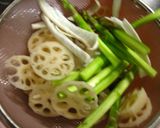 チキンのトマト煮込みグリル野菜ぞえ作り方1写真