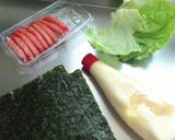 簡単♥カニカマレタス海苔巻きサラダロール作り方1写真
