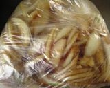 豚肉とトマトの味噌炒め作り方1写真