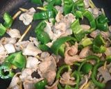 塩麹で美味＊豚バラとピーマンの中華炒め作り方4写真