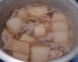 ブイヨンキューブで味付ける、大根煮物作り方3写真