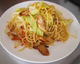 鳥皮で塩焼きそば作り方3写真