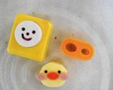 簡単キャラ弁当☆チーズでひよこ＆ニワトリ作り方1写真