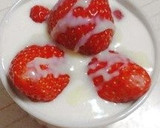 混ぜるだけ！簡単✿いちごヨーグルト作り方3写真
