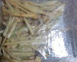 ウドの皮で、ズボラしょうゆ麹漬け作り方5写真