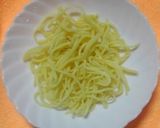 夜食にレンチンで半玉焼きそば：美味！作り方1写真