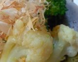 ブロッコリーとカリフラワーの醤油麹和え作り方3写真