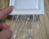 パック納豆の中フィルムだけを引き抜く方法作り方2写真