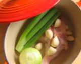 チキンとワカメのスープ作り方1写真