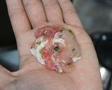 餃子みたいな味の豚肉の丸め焼き作り方3写真