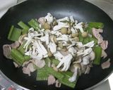 ふきと豚肉と油揚げの炒め煮♪作り方4写真