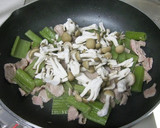 ふきと豚肉と油揚げの炒め煮♪作り方4写真