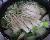 ヘルシー！たっぷり野菜と鶏のささみうどん作り方1写真
