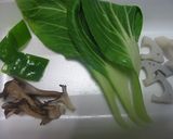 エビと野菜の特製ピリ辛ソース炒め作り方1写真