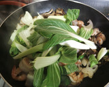 エビと野菜の特製ピリ辛ソース炒め作り方6写真