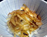 アボガドとスモークサーモンの醤油マヨ丼☆作り方3写真