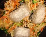 下ゆでなし！春雨とたっぷり野菜の豚塩炒め作り方18写真