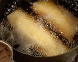 簡単！巻いて揚げるだけ☆チーズ梅肉春巻き作り方6写真