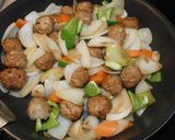 新☆たまねぎ＆肉団子の簡単かわり酢豚♪作り方6写真