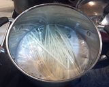 干しうどんをつけ麺用中華麺に変える裏技！作り方1写真