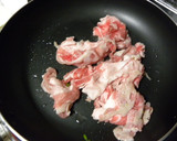 キムチで旨みアップ☆肉野菜炒め作り方2写真