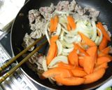 キムチで旨みアップ☆肉野菜炒め作り方3写真