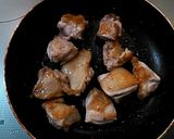 優しいお味♡鶏肉とゆで卵の甘辛煮作り方2写真